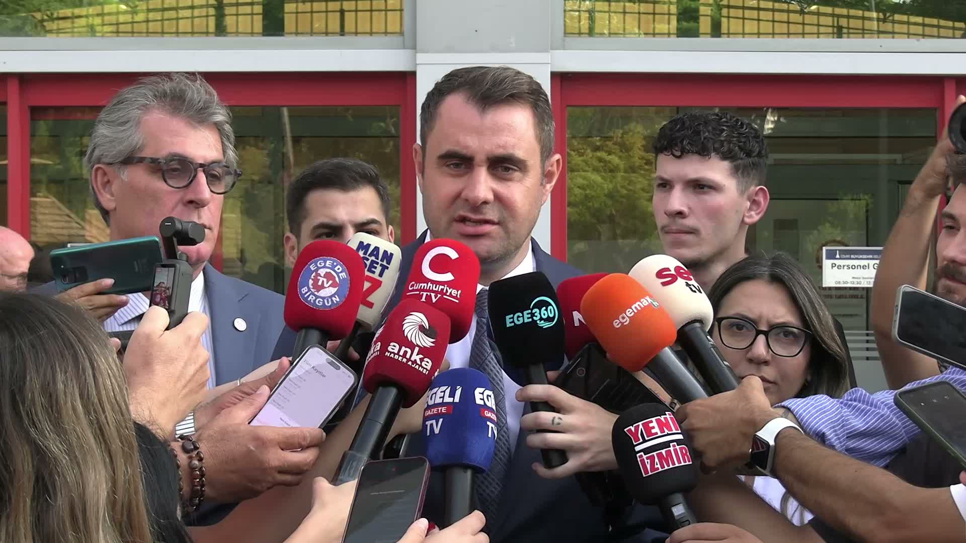 İzmir Büyükşehir Belediye Meclisi